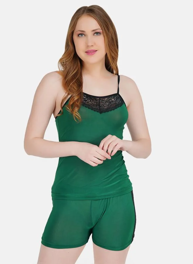 تايك تو طقم كامي وشورت بتفاصيل دانتيل أخضر للنساء